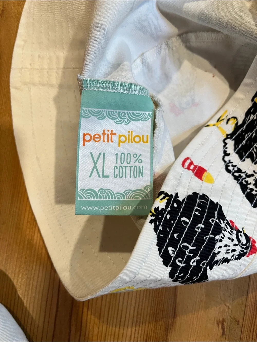 PETIT PILOU Kids White Chicken Printed Bucket Hat 100% Cotton